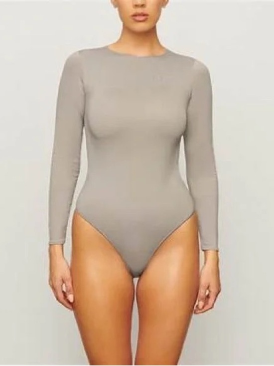 SKIMS Tops - SKIMS Long Sleeve Scoop Neck Bodysuit